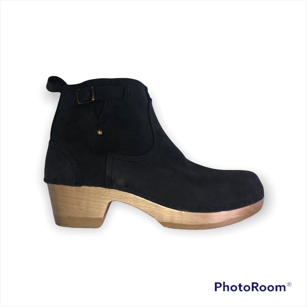 No. 6 Leather Clog Buckle Boot in Black Nubuck Leather. EUC, 42, US 10.
